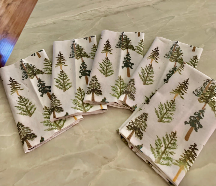 Napkins with Napkin Rings forest design