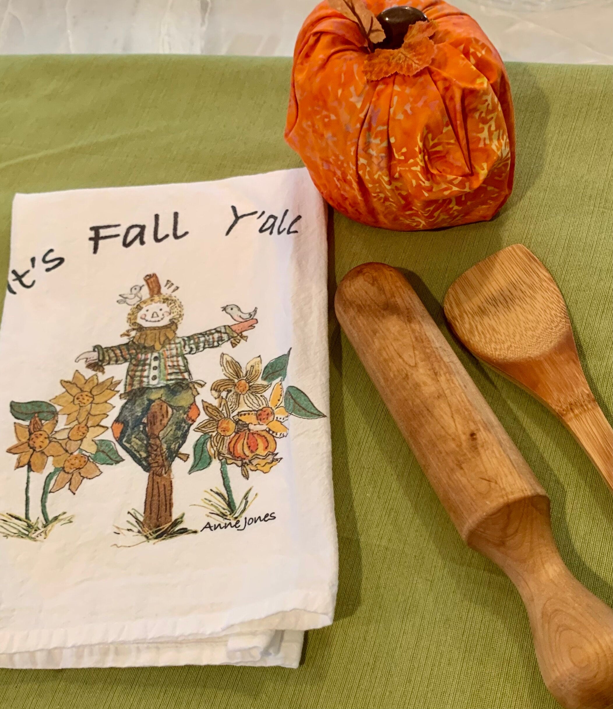 Tea Towel. Hand-Painted Scarecrow : Fall Kitchen Decor