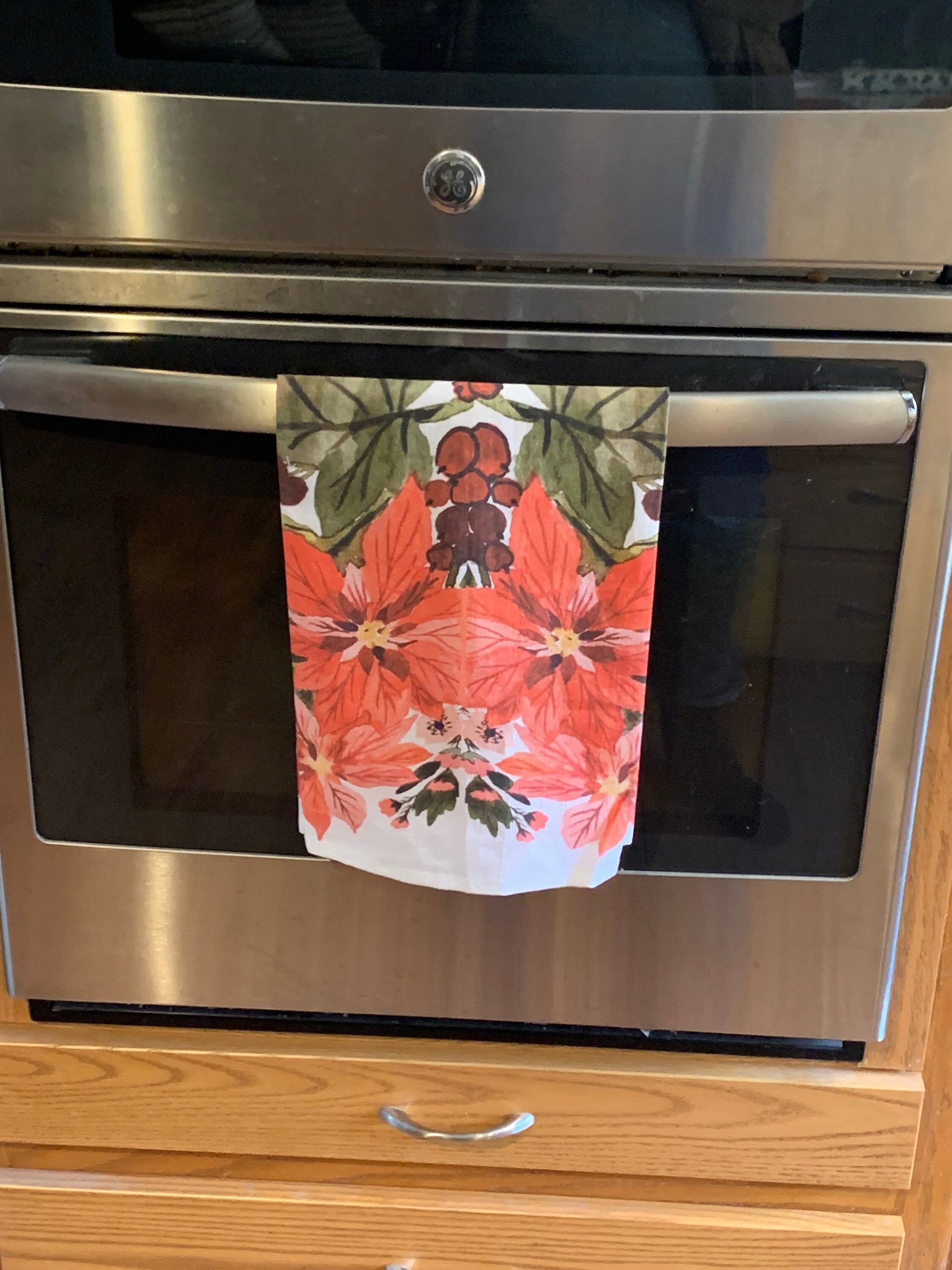 Tea Towel. Poinsettia Holiday Floral, Kitchen Decor, 100% Cotton (18”x28”)