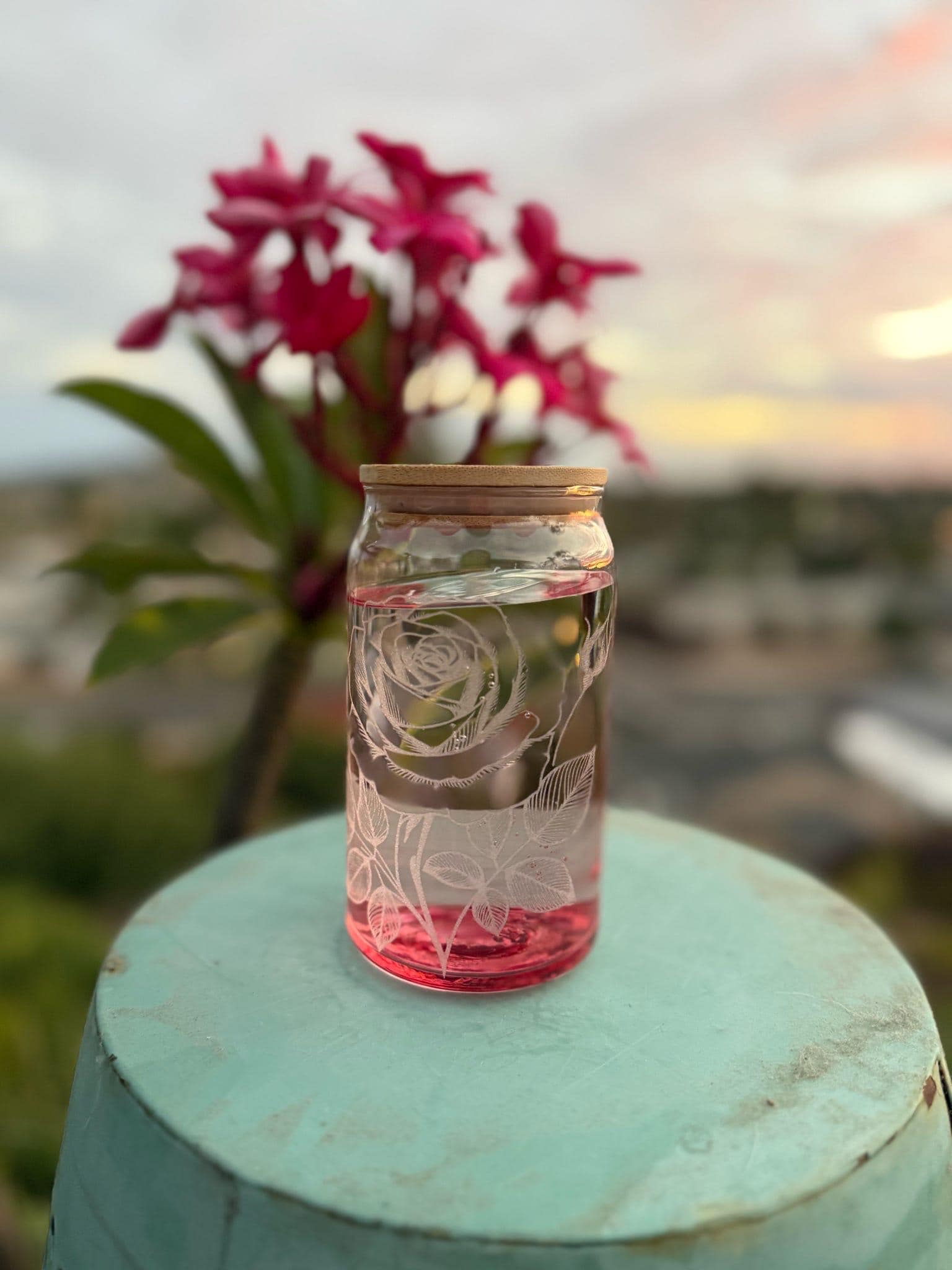 Tinted Glass Drink Jars with Etched Wildflowers, Bamboo Lids (16 oz)